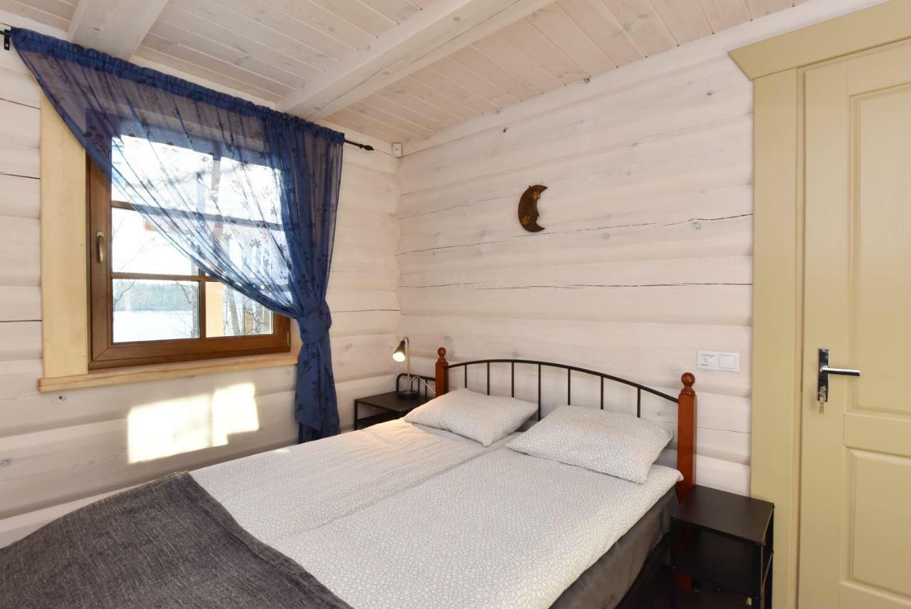 Meku Vila Degučiai Exterior foto